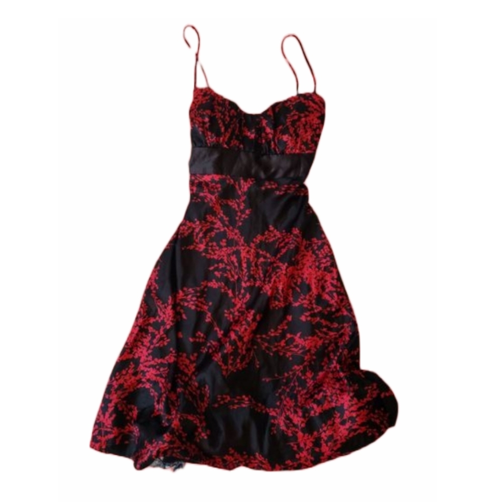 red and black pinup model dress by Jessica